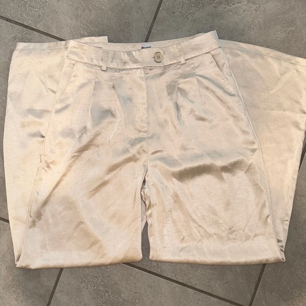 Princess Polly champagne silk trousers size 8 wide leg